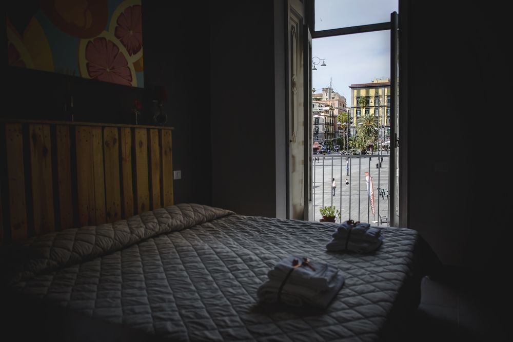 Guest house Le 4 Stagioni Dante's H Centro, By Clapa Group Naples
